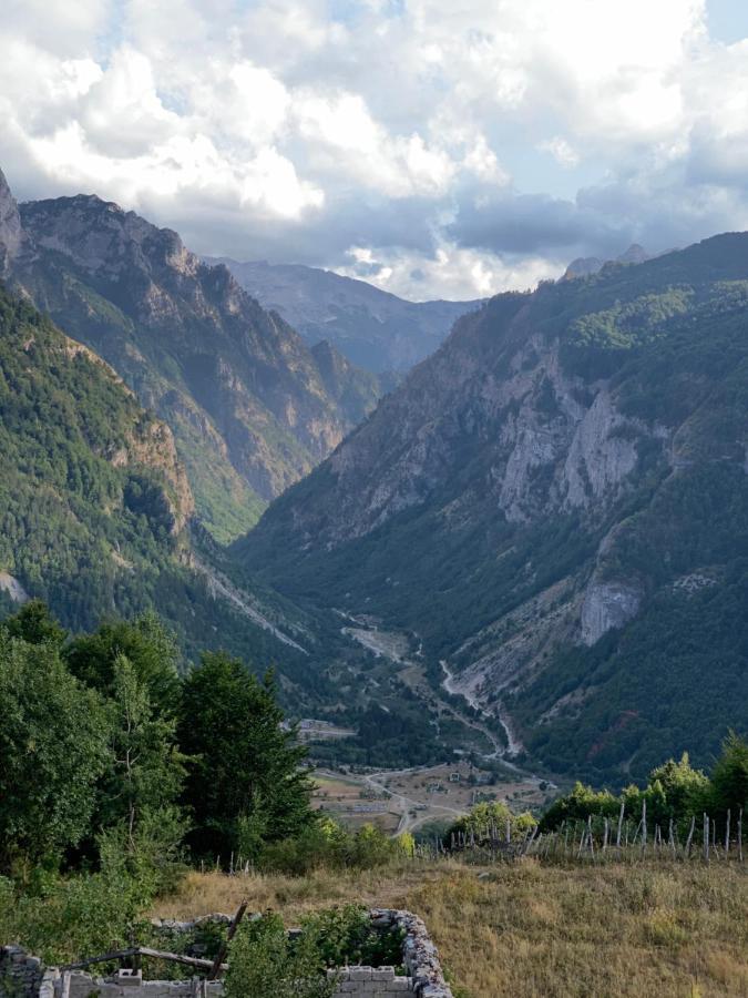 Vita Guesthouse Bajram Curri Zewnętrze zdjęcie