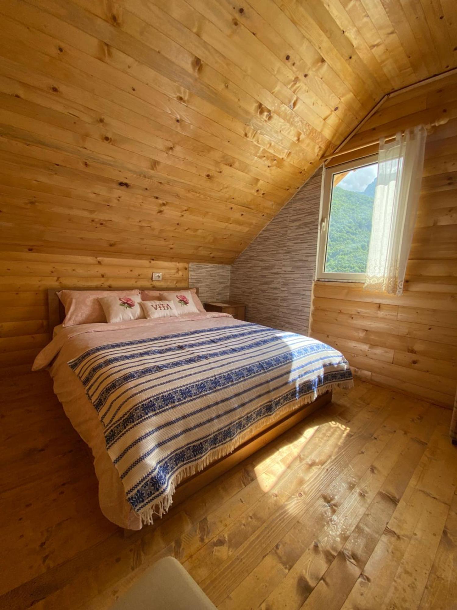 Vita Guesthouse Bajram Curri Zewnętrze zdjęcie