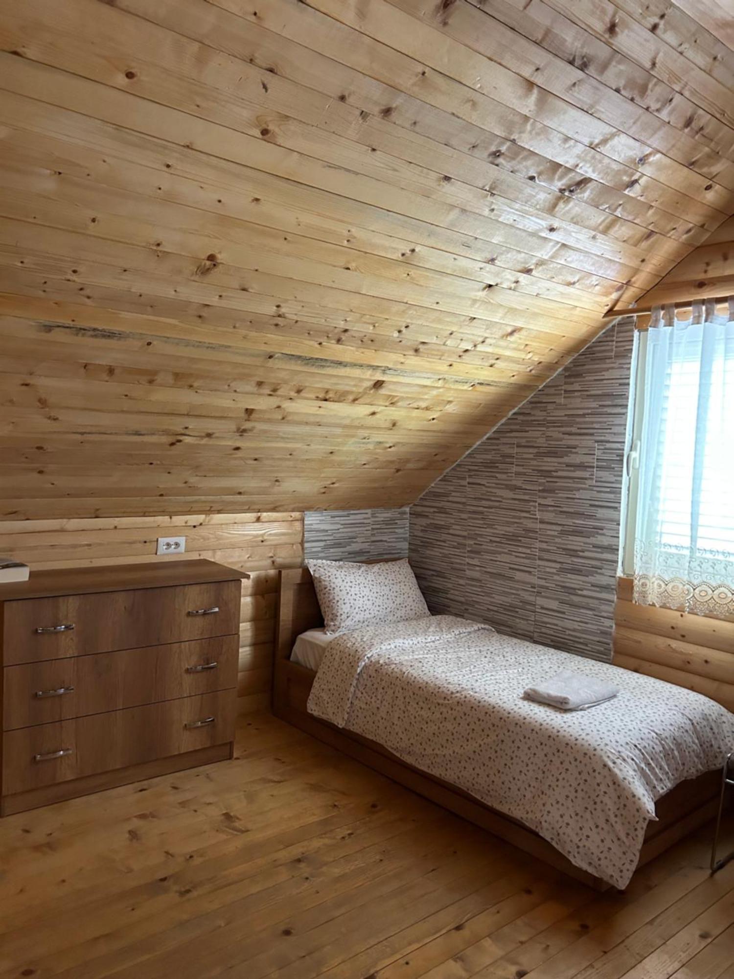 Vita Guesthouse Bajram Curri Zewnętrze zdjęcie